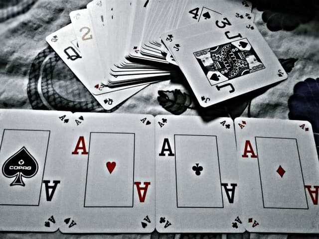 Juego de cartas